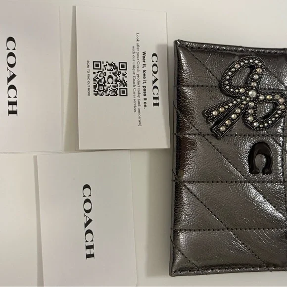 COACH  Metallic Card Holder - Picture 5 of 5